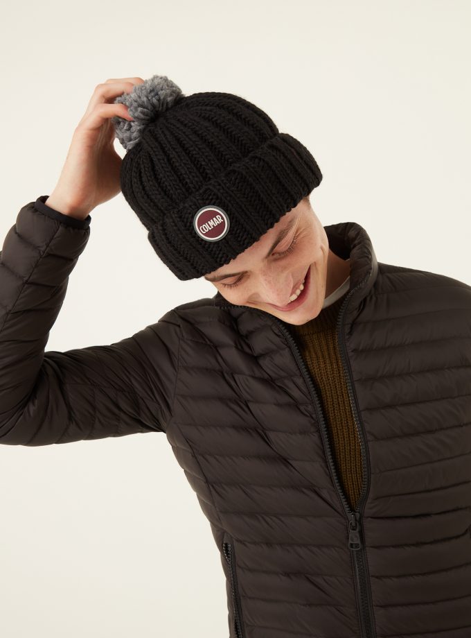 ΚΑΠΕΛΟ - ΤΡΑΓΙΑΣΚΕΣ Colmar COLMAR CO21W004 UNISEX ΣΚΟΥΦΙ ΜΕ ΠΟΜΠΟΜ Μαύρο